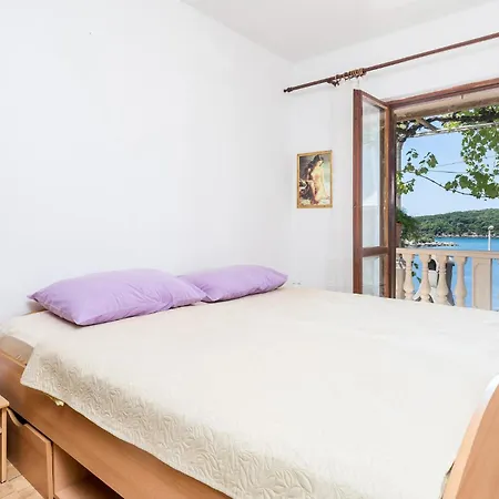 2 Bedroom Gorgeous In Gruda Apartment *